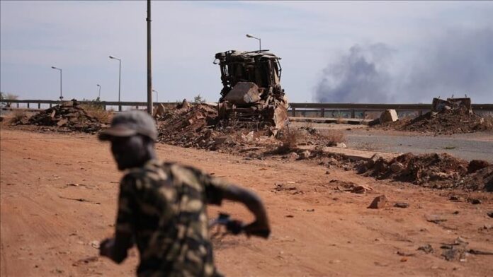 واشنگٹن میں نمائشی امن؛ فاشر میں جنگی جرائم